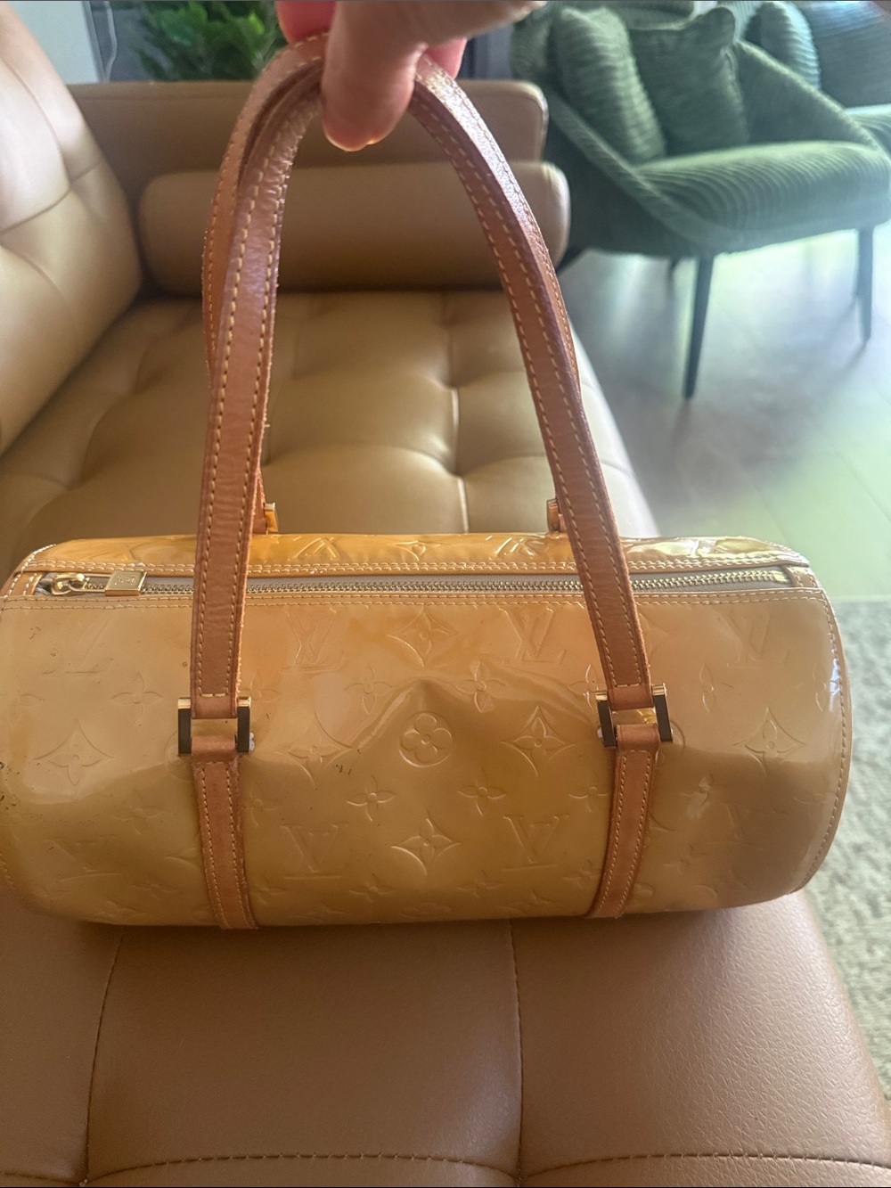 Authentic LOUIS VUITTON Bedford Beige Vernis Leather Hand B…